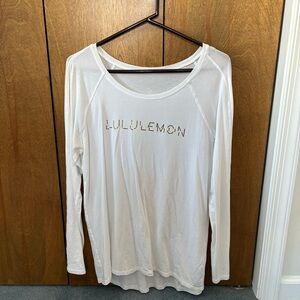 Lululemon long sleeve tee